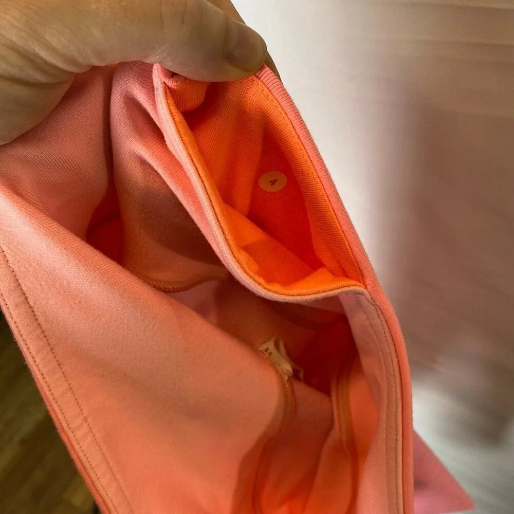 Lululemon Reverse Groove Bike Short Women's 4 Tall Coral Stripe Athletic Stretch